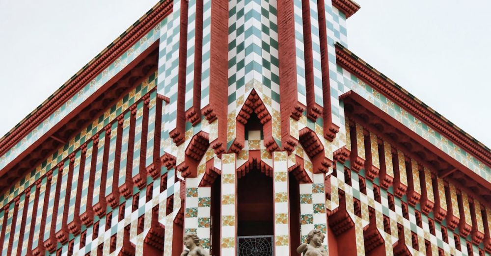 Casa Azul Museum - Red and Green Concrete Building